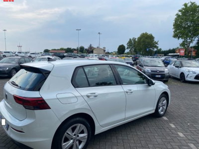 Volkswagen Golf Variant 2.0 TDI SCR DSG Life (6)