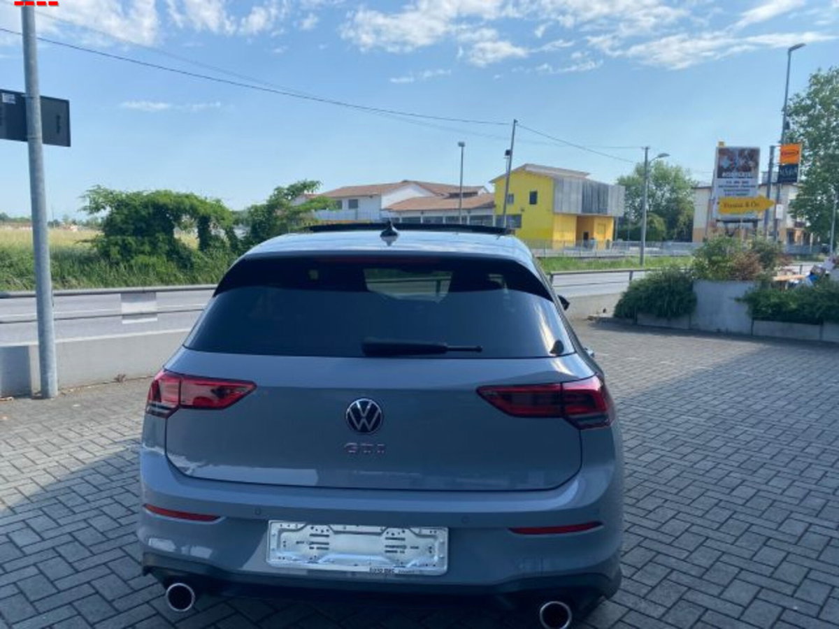 Volkswagen Golf 2.0 TSI GTI DSG (5)