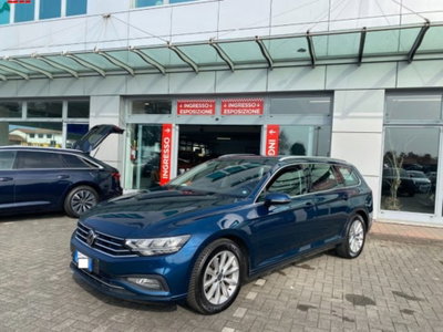 Volkswagen Passat Variant 2.0 TDI SCR 122 CV EVO DSG Business usata