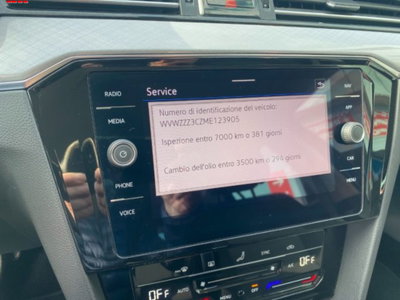 Volkswagen Passat Variant 2.0 TDI SCR 122 CV EVO DSG Business (12)