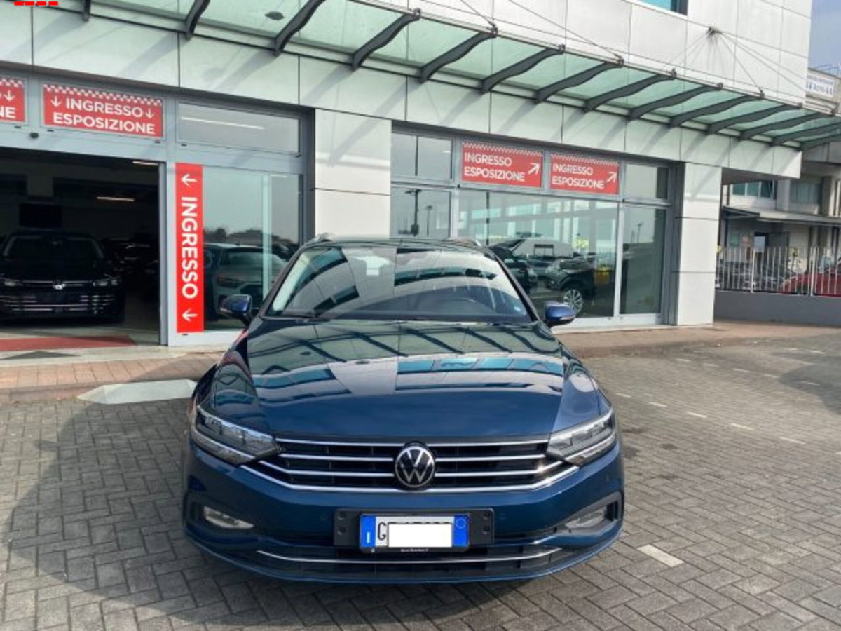 Volkswagen Passat Variant 2.0 TDI SCR 122 CV EVO DSG Business (2)