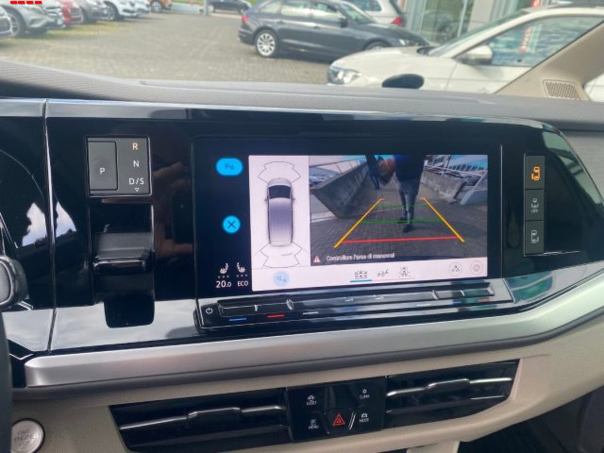 Volkswagen Multivan 1.4 TSI eHybrid Space (13)