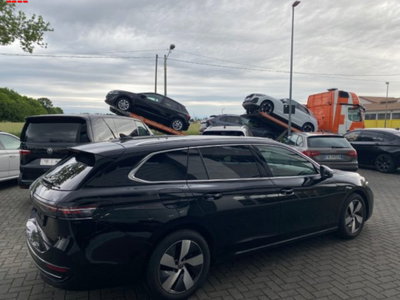 Volkswagen Passat 2.0 tdi scr R-Line 150cv dsg (4)
