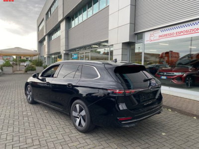 Volkswagen Passat 2.0 tdi scr R-Line 150cv dsg (5)