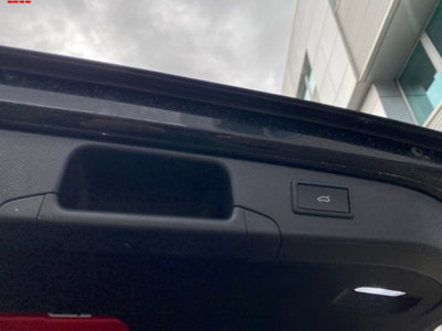 Volkswagen Passat 2.0 tdi scr R-Line 150cv dsg (6)