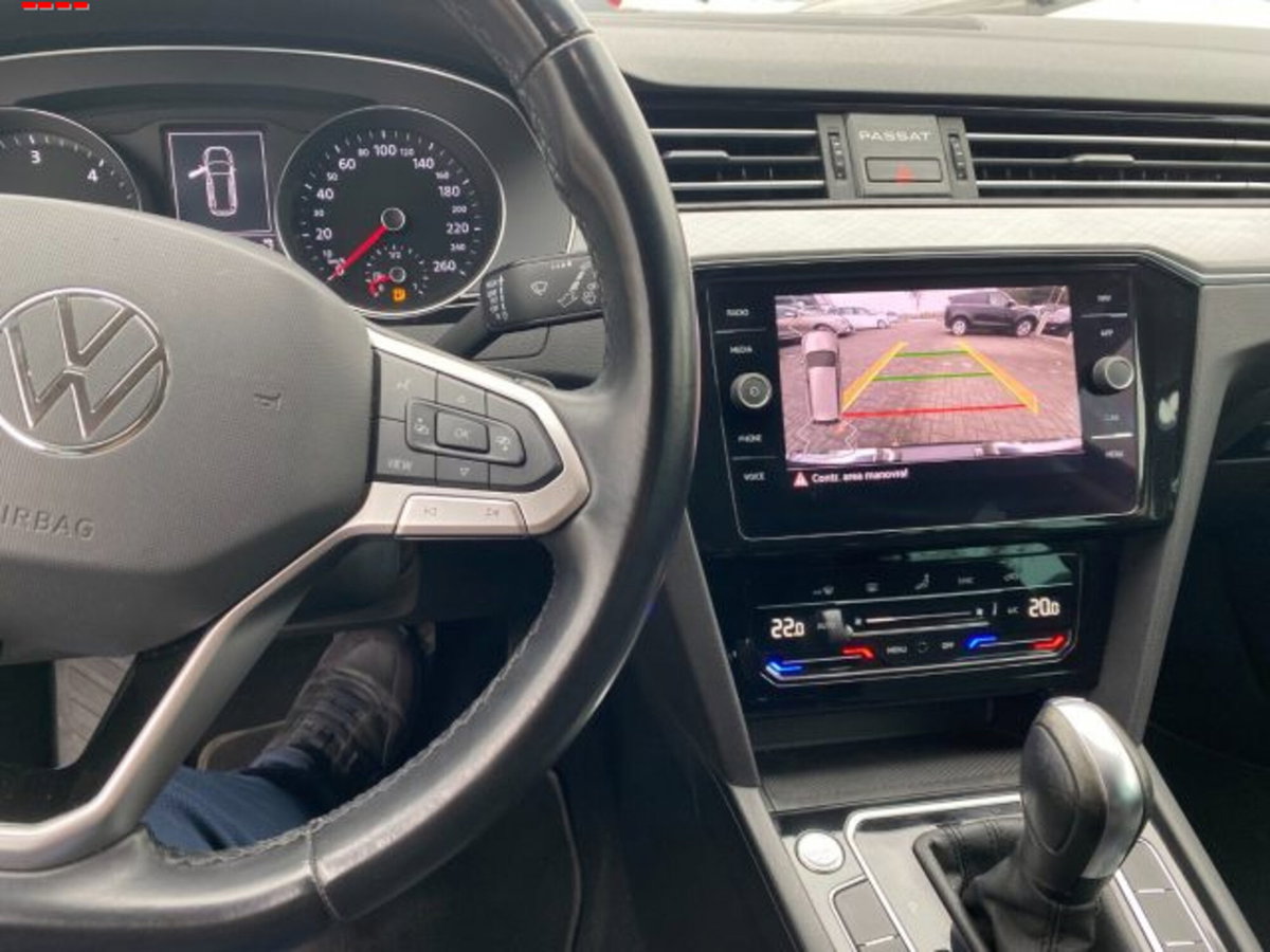Volkswagen Passat Variant 2.0 TDI SCR EVO DSG Business (10)