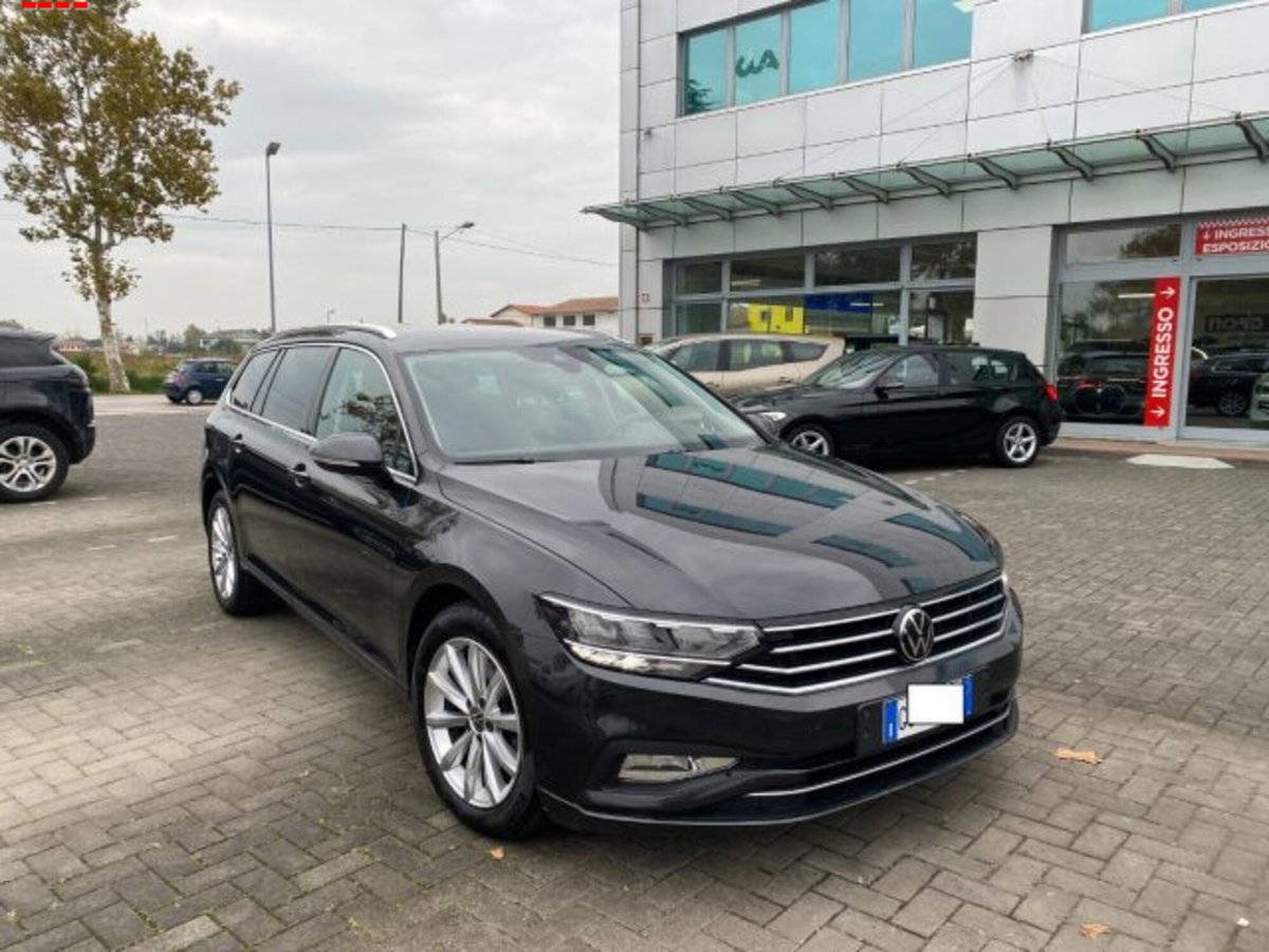 Volkswagen Passat Variant 2.0 TDI SCR EVO DSG Business (4)