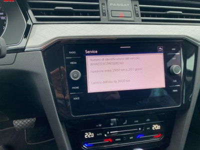 Volkswagen Passat Variant 2.0 TDI SCR EVO DSG Business (9)