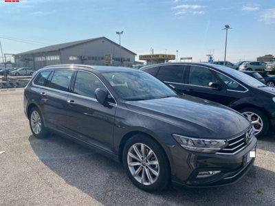 Volkswagen Passat Variant 2.0 TDI SCR EVO DSG Business (6)
