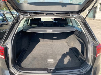 Volkswagen Passat Variant 2.0 TDI SCR EVO DSG Business (8)