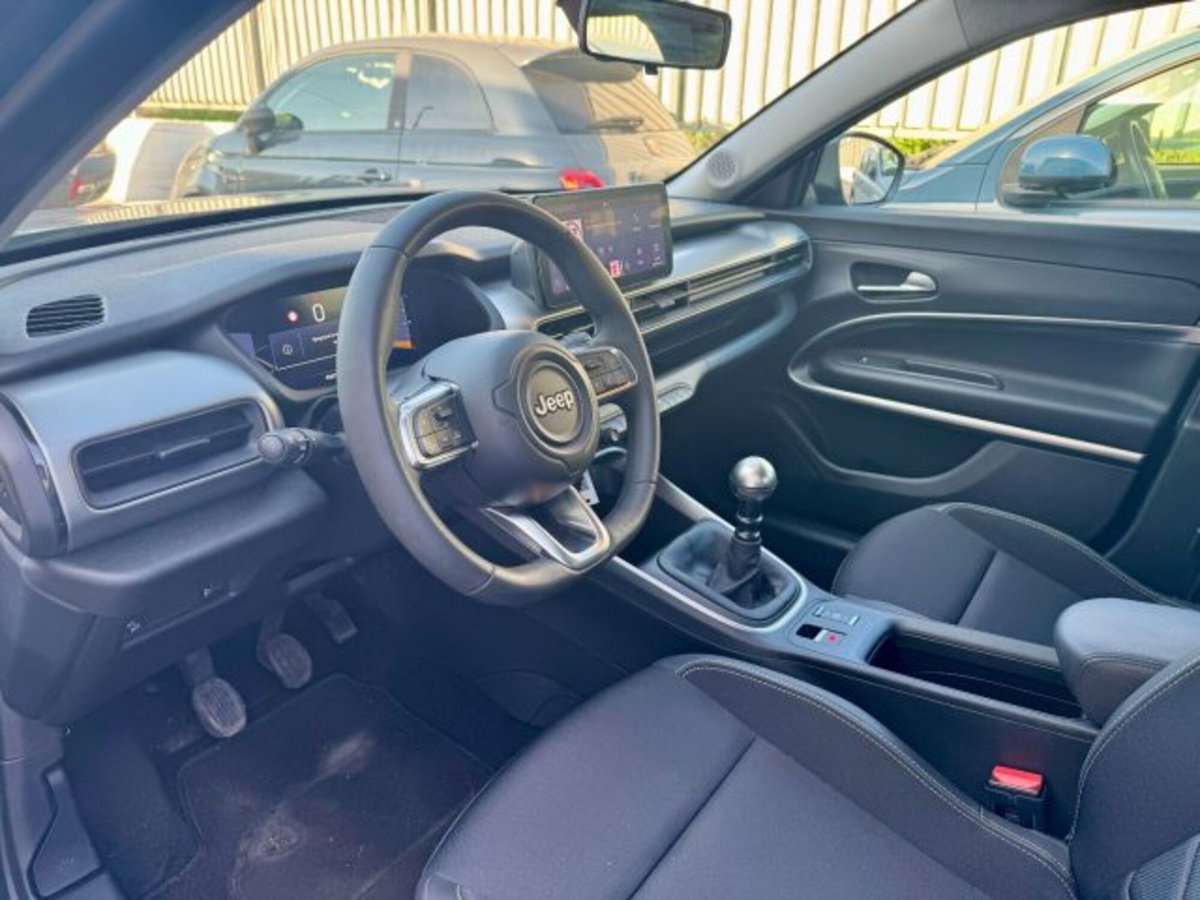 Jeep Avenger 1.2 turbo Altitude fwd 100cv (7)