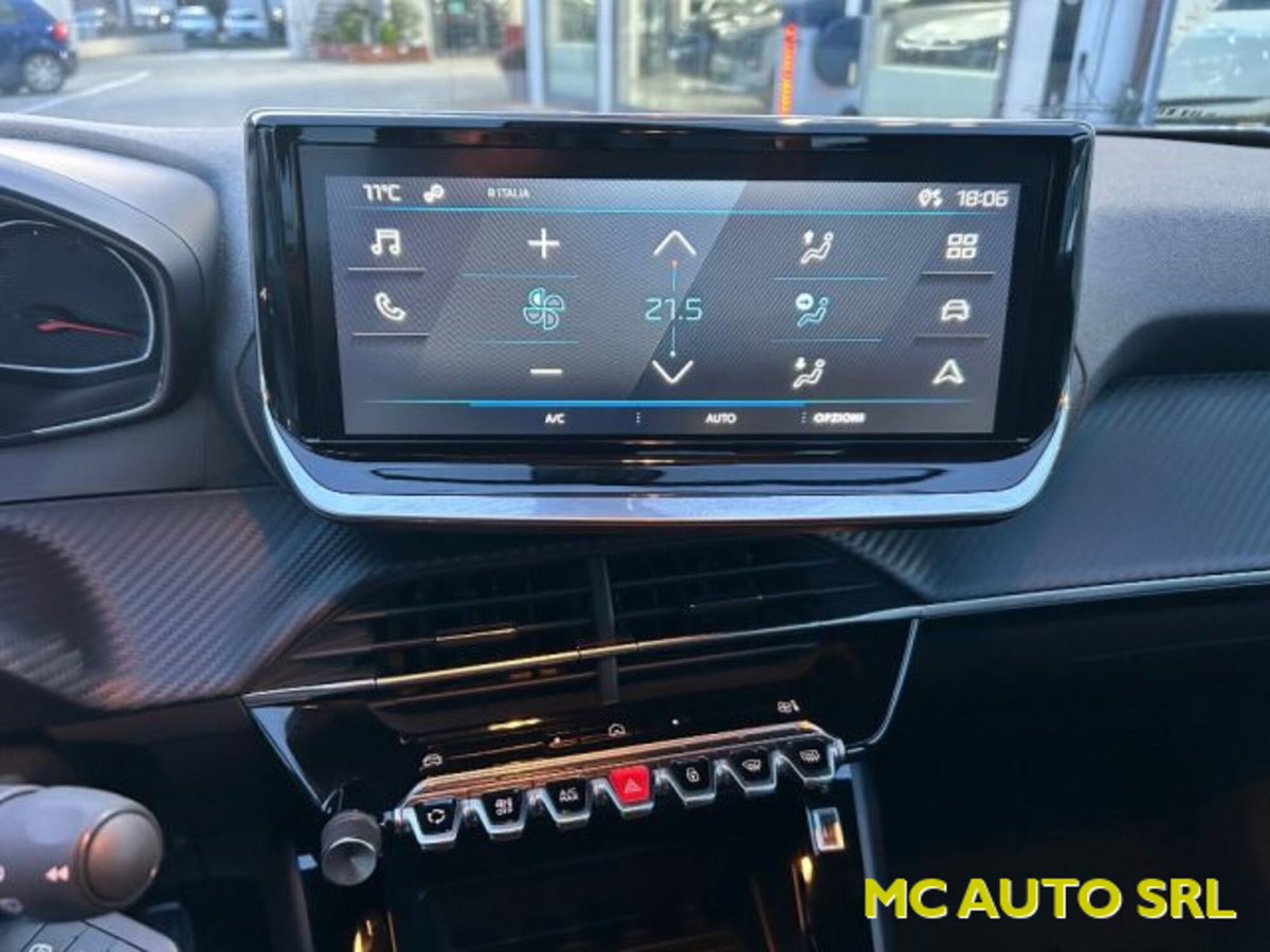 Peugeot 2008 1.2 puretech Style s&s 100cv (12)