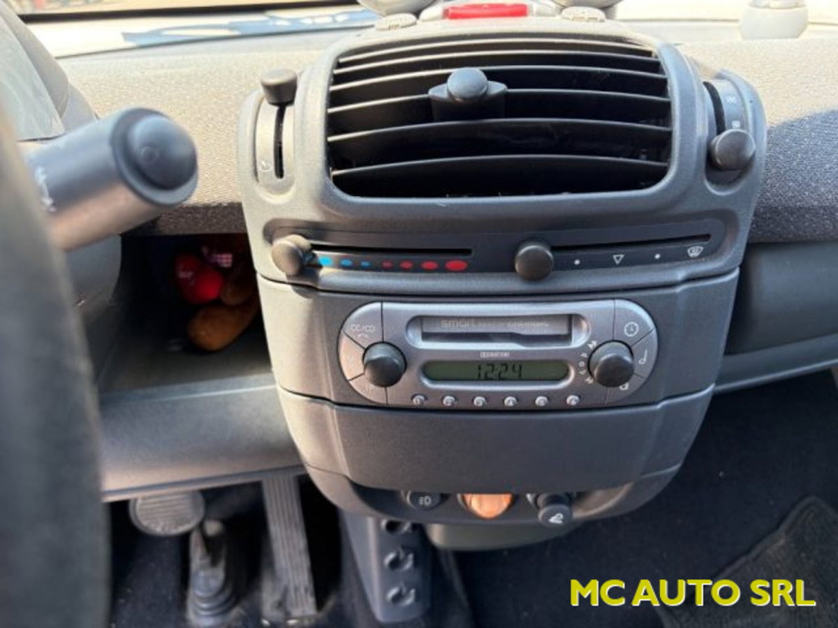 smart Fortwo 800 40 kW coupé passion cdi (8)