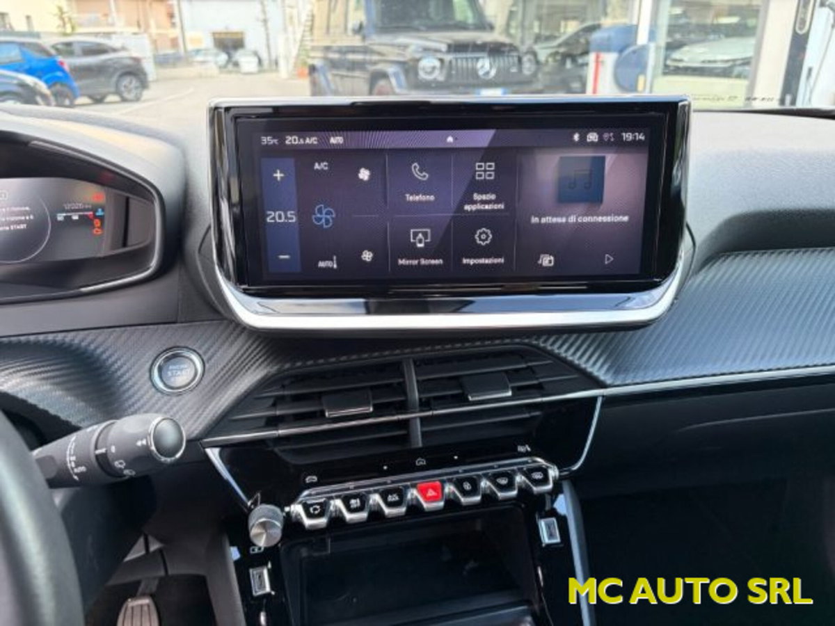 Peugeot 2008 PureTech 100 S&S Allure (12)