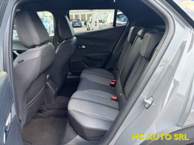 Peugeot 2008 PureTech 100 S&S Allure (9)