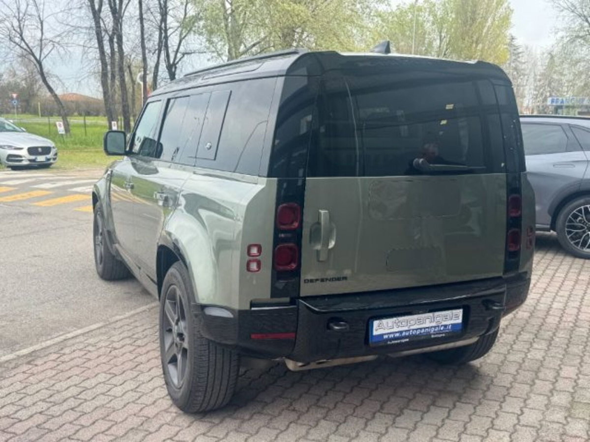 Land Rover Defender 110 3.0d i6 mhev X-Dynamic SE awd 250cv auto (7)