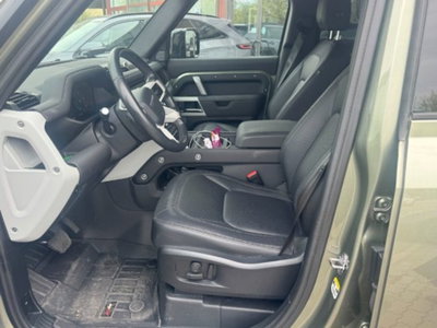 Land Rover Defender 110 3.0d i6 mhev X-Dynamic SE awd 250cv auto (9)