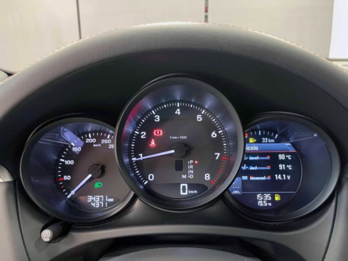 Porsche Macan 2.0 265cv pdk (20)