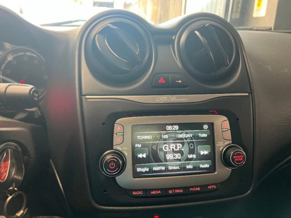 Alfa Romeo MiTo 1.4 T 120 CV GPL Super (14)