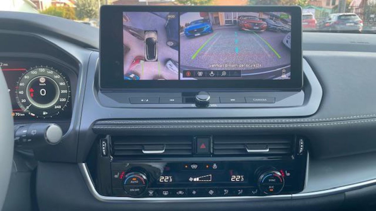 Nissan Qashqai 1.3 mhev N-Connecta 4wd 158cv xtronic (13)