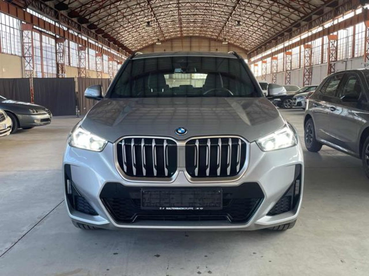 BMW X1 sDrive 18i Msport (2)