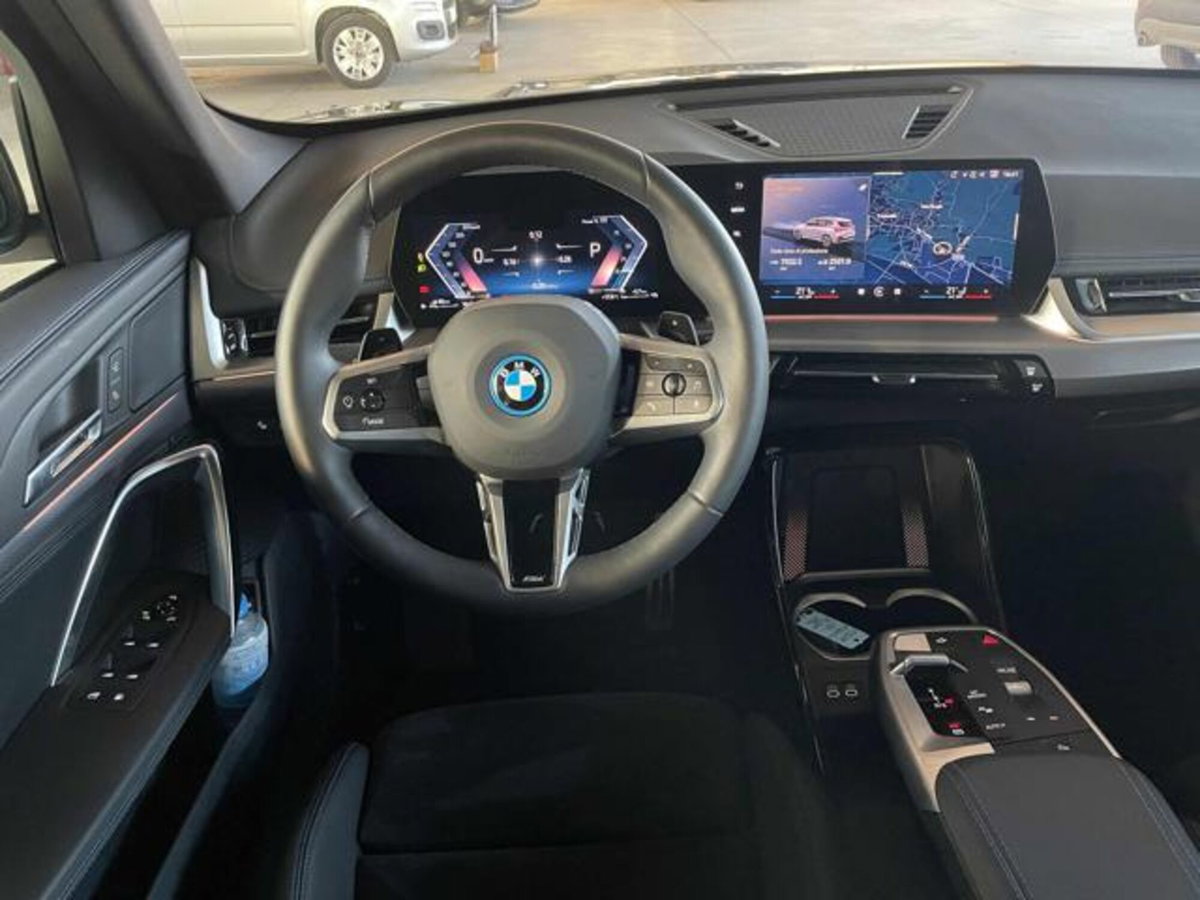 BMW X1 sDrive 18i Msport (9)