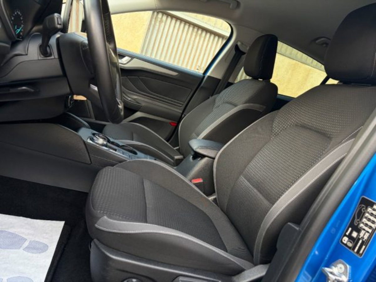 Ford Focus 1.5 EcoBlue 120 CV 5p. Business (12)