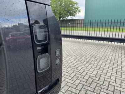 Land Rover Defender 110 3.0d mhev X-Dynamic HSE awd 350cv auto 7p.ti (11)