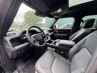 Land Rover Defender 110 3.0d mhev X-Dynamic HSE awd 350cv auto 7p.ti (2)