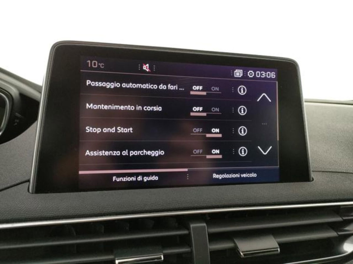 Peugeot 3008 BlueHDi 130 S&S EAT8 GT Line (14)