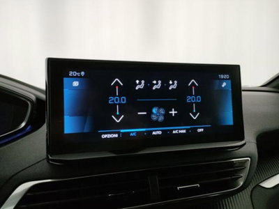 Peugeot 3008 BlueHDi 130 S&S EAT8 Allure Pack (18)