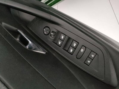 Peugeot 308 BlueHDi 130 S&S EAT8 Allure Pack (16)