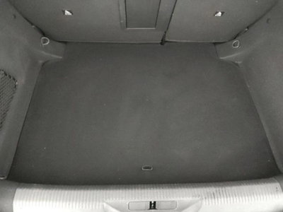 Peugeot 308 BlueHDi 130 S&S EAT8 Allure Pack (18)