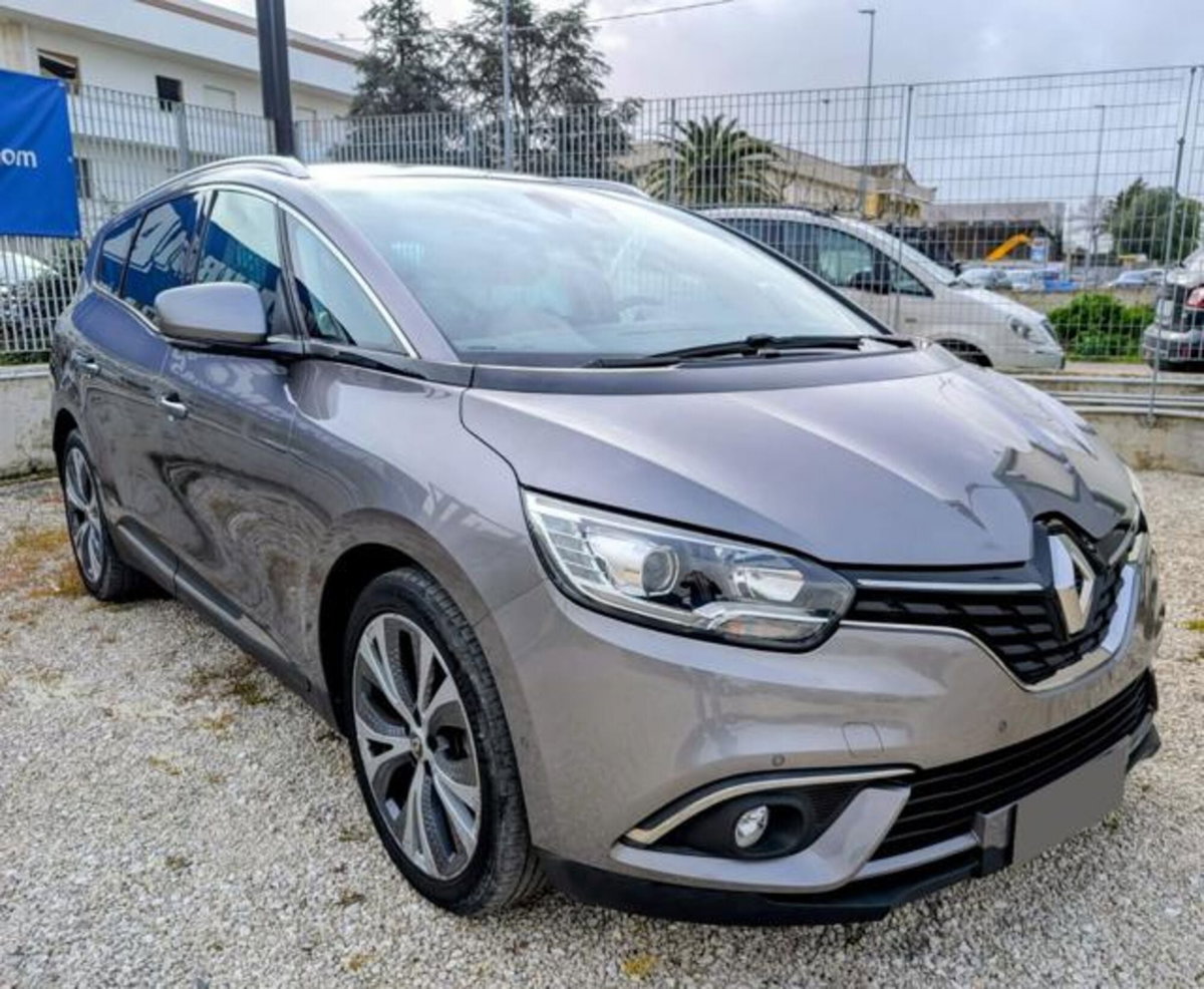 Renault Grand Scénic 1.5 dci energy Intens 110cv edc my18 (2)