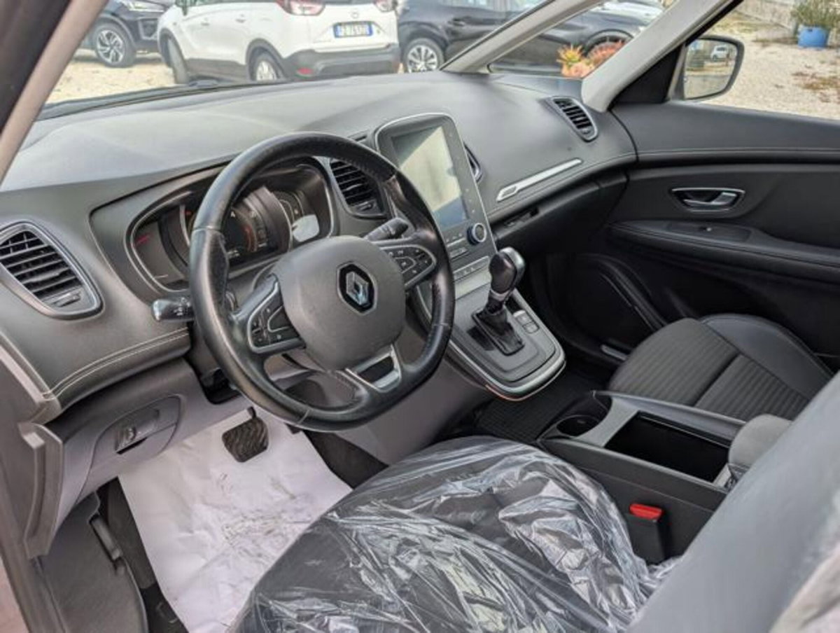 Renault Grand Scénic 1.5 dci energy Intens 110cv edc my18 (6)