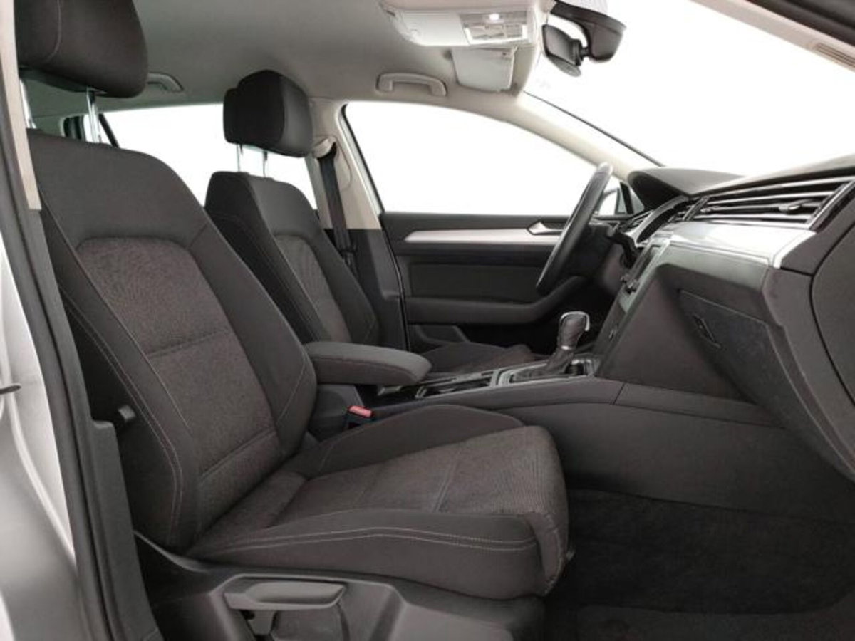 Volkswagen Passat Variant 1.6 TDI DSG Comfortline BlueMotion Tech. (7)