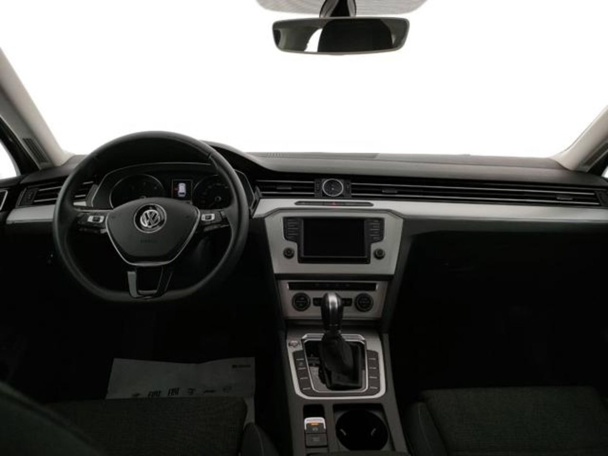 Volkswagen Passat Variant 1.6 TDI DSG Comfortline BlueMotion Tech. (8)