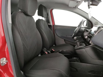 Lancia Ypsilon 1.0 FireFly 5 porte S&S Hybrid Gold Plus (6)