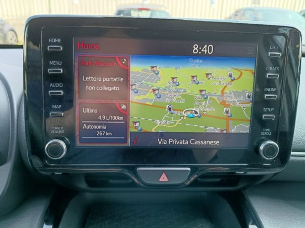 Toyota Yaris Cross 1.5h GR Sport Black Sky fwd 116cv e-cvt (13)