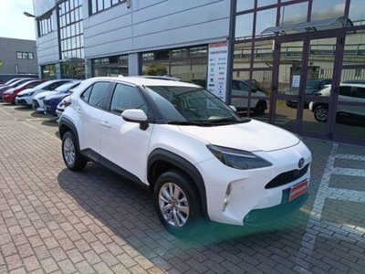 Toyota Yaris Cross 1.5h GR Sport Black Sky fwd 116cv e-cvt (3)