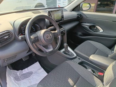Toyota Yaris Cross 1.5h GR Sport Black Sky fwd 116cv e-cvt (9)