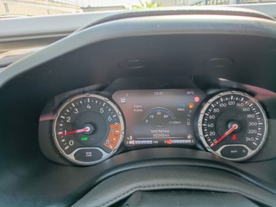 Jeep Renegade 1.5 Turbo T4 MHEV Limited (14)