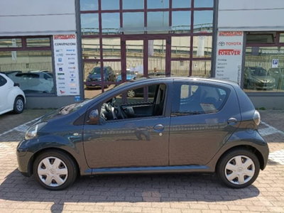 Toyota Aygo 1.0 12V VVT-i 5 porte Now Connect (8)