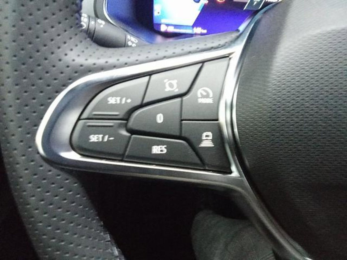 Renault Symbioz 1.8 full hybrid Techno 160cv auto (9)