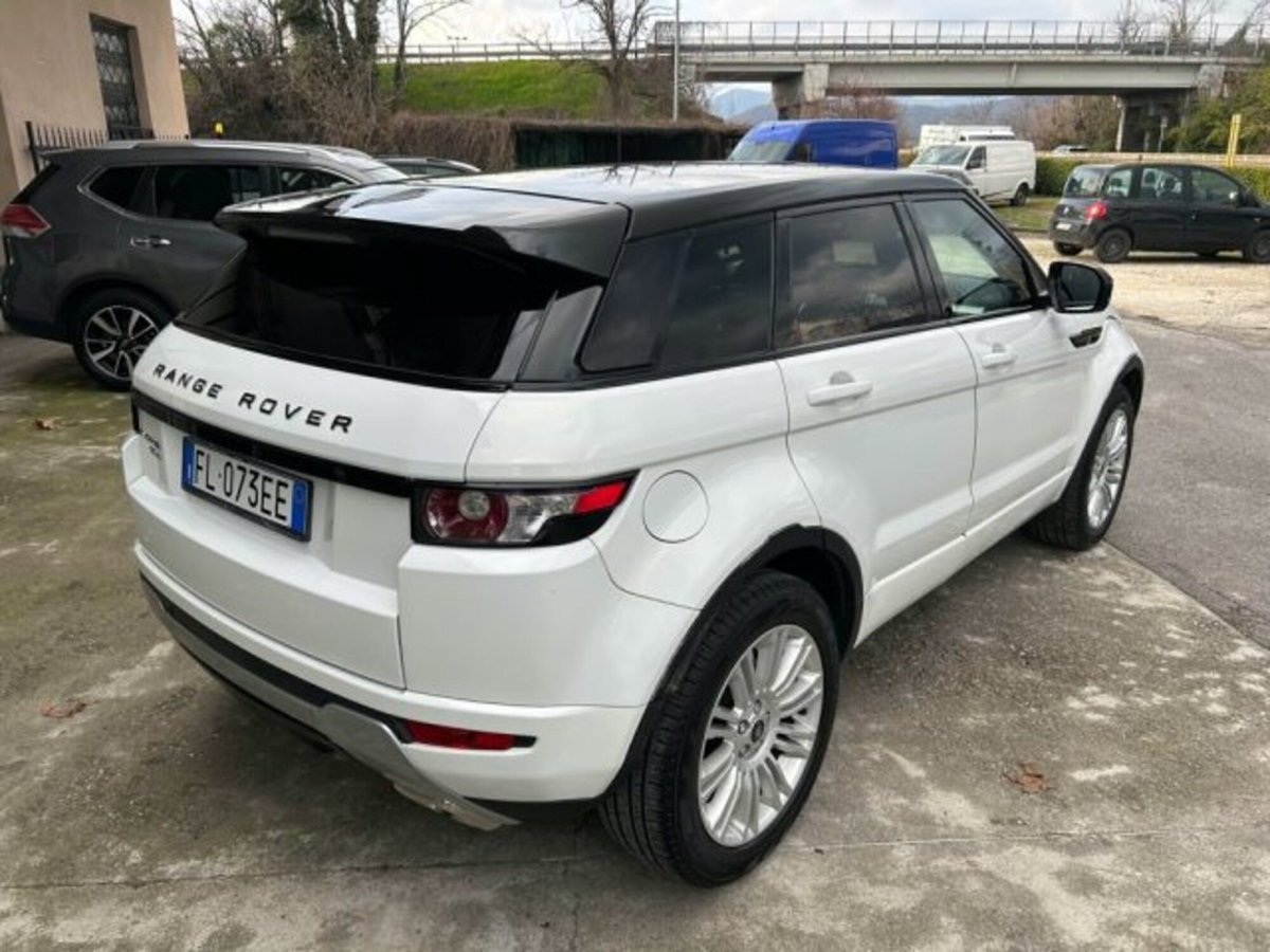 Land Rover Range Rover Evoque 2.2 TD4 5p. Prestige (4)