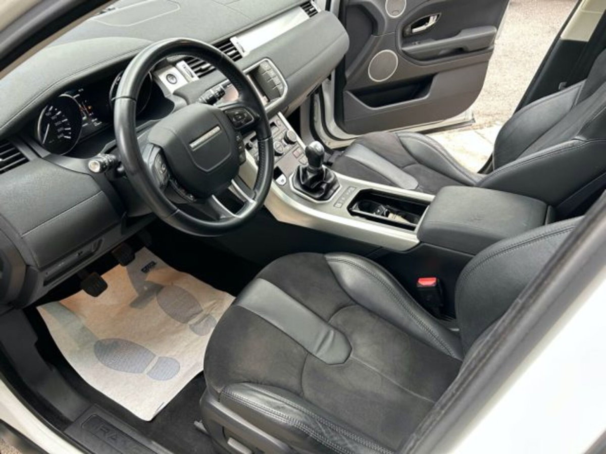 Land Rover Range Rover Evoque 2.2 TD4 5p. Prestige (8)
