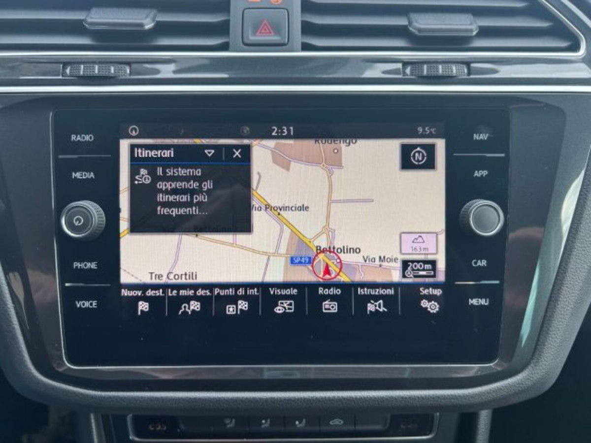 Volkswagen Tiguan 2.0 TDI SCR Business BlueMotion Technology (10)