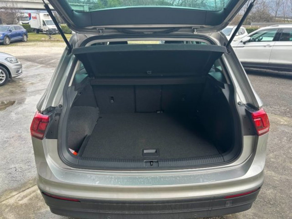 Volkswagen Tiguan 2.0 TDI SCR Business BlueMotion Technology (5)
