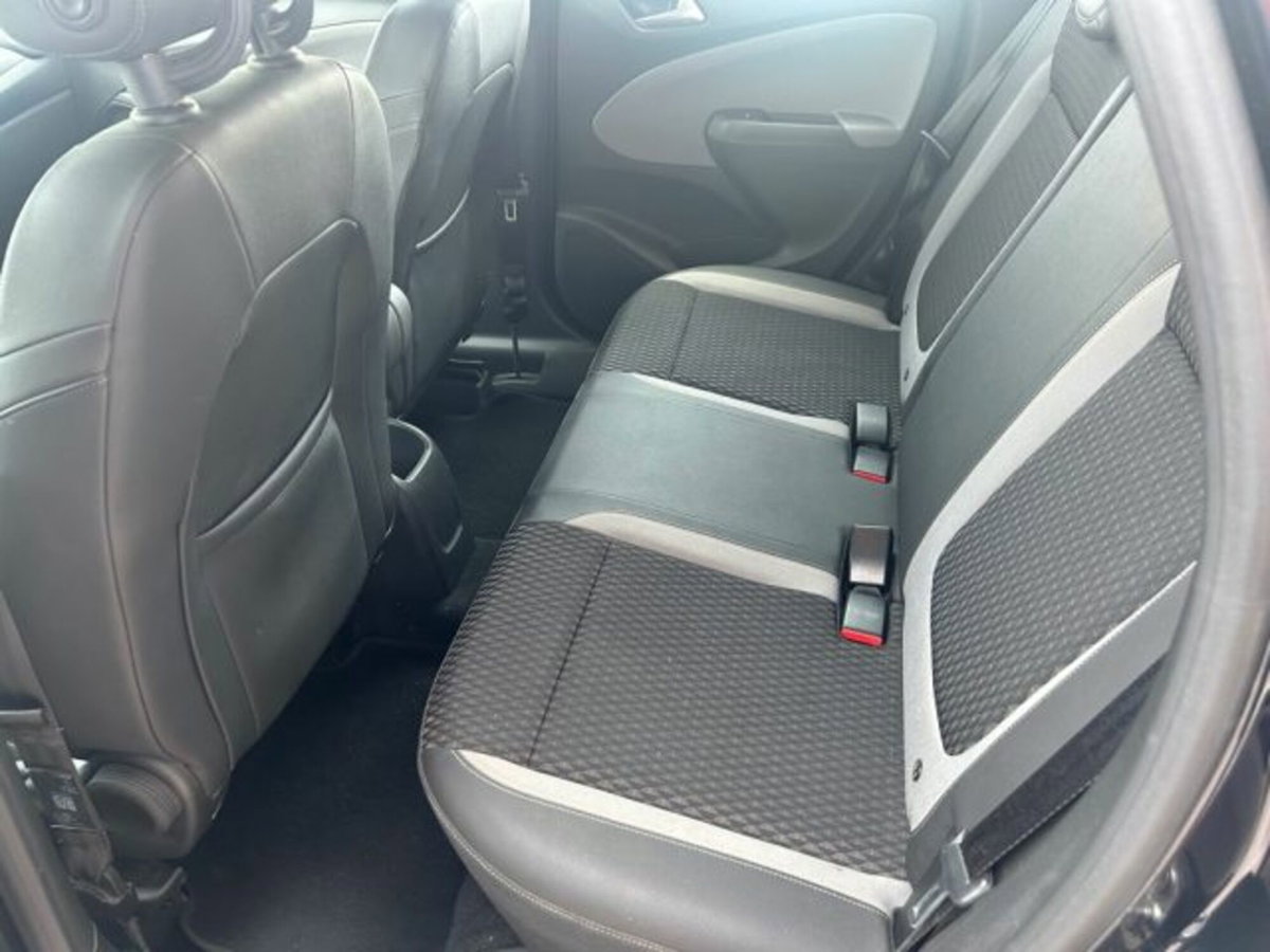 Opel Crossland X 1.5 ECOTEC D 120 CV Start&Stop aut. Advance (5)
