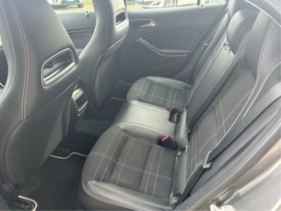 Mercedes-Benz GLA SUV 200 d Automatic 4Matic Premium (5)